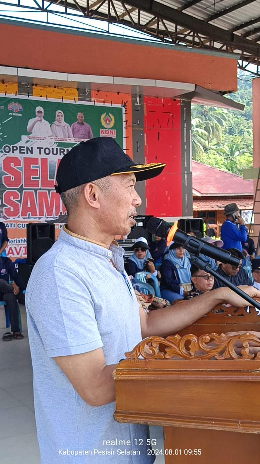 Pesisir Barat, open Tournament Selaju Sampan resmi dibuka oleh Sekda Mawardi Roska.