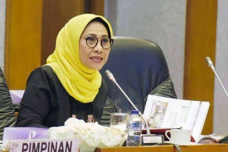 Kebijakan penyediaan alat kontrasepsi bagi pelajar dan remaja “perlu sosialisasi dan komprehensif agar tidak menimbulkan kesalahpahaman