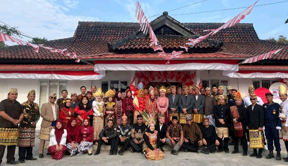 KPU Kabupaten Lampung Tengah Merayakan HUT RI KE-79