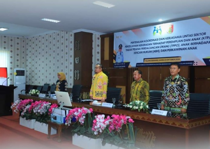 Pj.Sekdakab Tuba Menghadiri Pertemuan, Koordinasi & Kerjasama Lintas Sektor Pencegahan Kekerasan Terhadap Perempuan dan Anak(KTP/A)