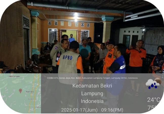 BPBD Pem-Kab Lam-Teng serahkan bantuan 118 titik rumah terdampak banjir dikampung Goras Kecamatan Bekri