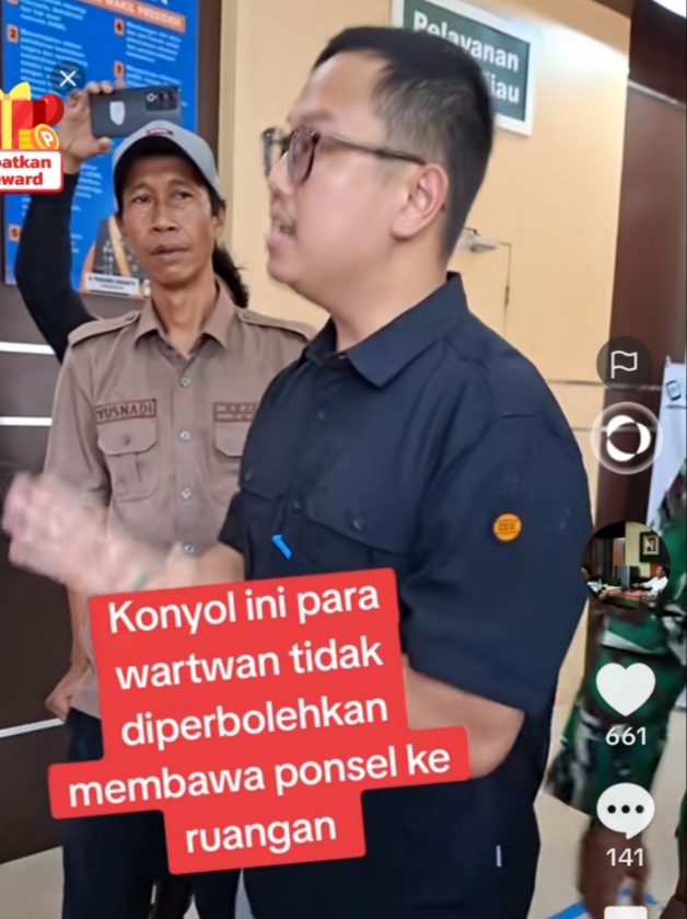 Oknum Jaksa di Tulang Bawang Larang Wartawan Konfirmasi Bawa HP, Ada yang Disembunyikan?